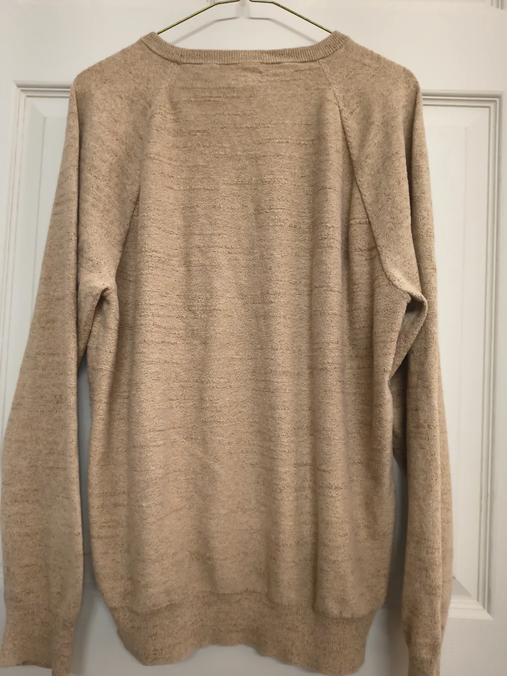 J. Crew Men’s Crewneck Sweater in Beige 🔥